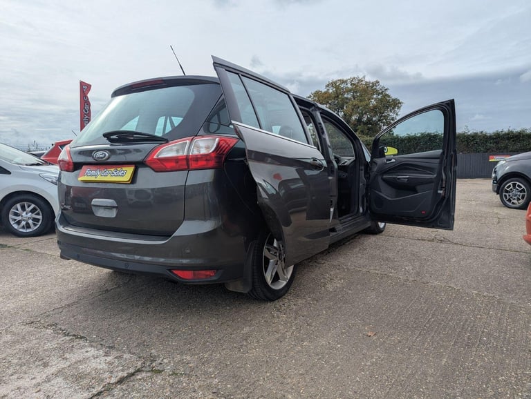 FORD GRAND C-MAX 2.0 TITANIUM X LOW MILEAGE GREAT CONDITION NEW CAMBELT KIT