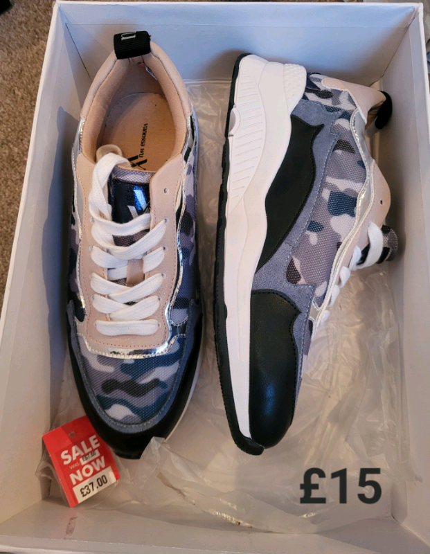 Second Hand Women s Trainers Training Shoes for Sale in Southport Merseyside Gumtree