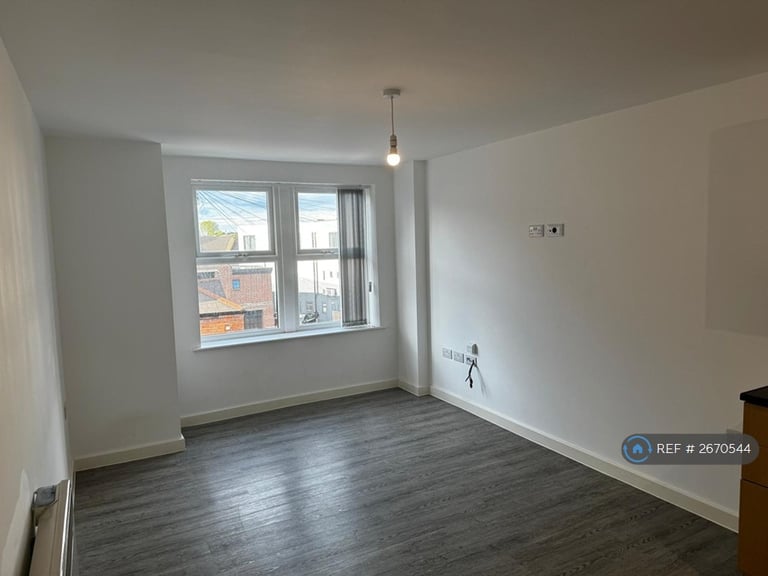 1 bedroom flat in Long Eaton, Nottingham, NG10 (1 bed) (#2670544)