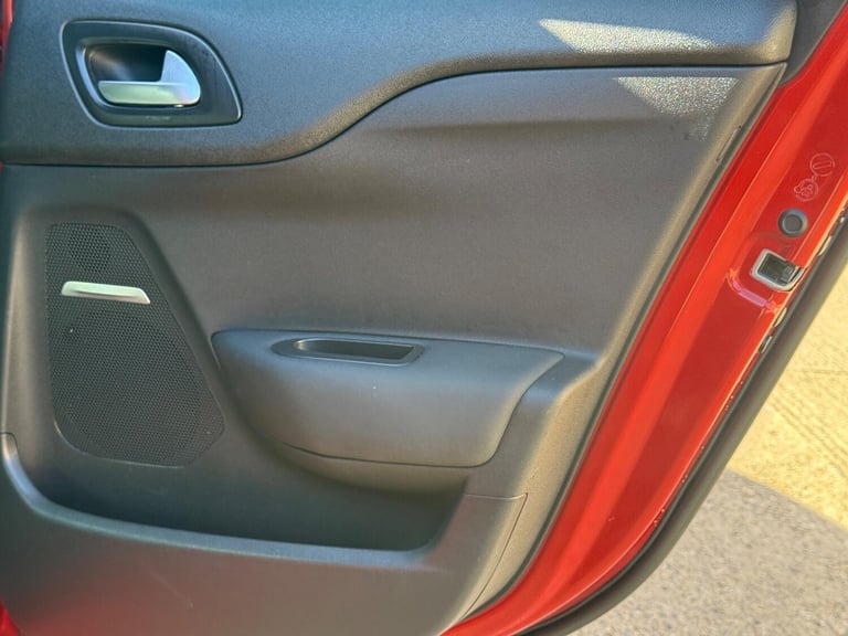 2016 DS DS 4 Crossback 1.6 BlueHDi Crossback Euro 6 (s/s) 5dr Diesel