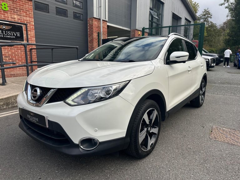 2017 Nissan Qashqai 1.2 DIG-T N-Connecta XTRON 2WD Euro 6 (s/s) 5dr HATCHBACK Petrol Automatic