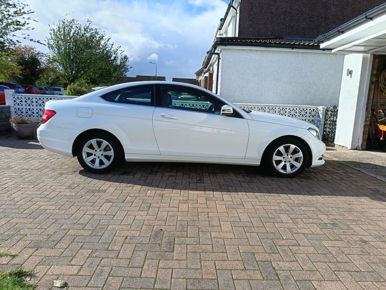MERCEDES BENZ C220d CDI BLUE EFFICIENCY
