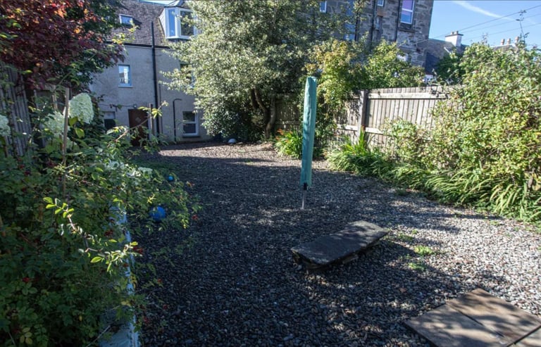 For Sale. £149k. 3 Bedroom Townhouse Big Private Garden, Lochgilphead, Argyll.