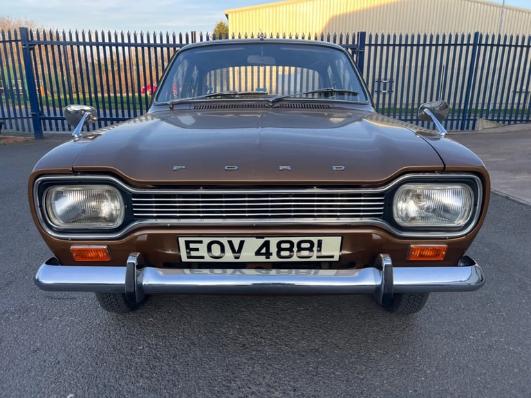 1974 Ford Escort 1.3 5dr XL Hatchback Petrol Manual