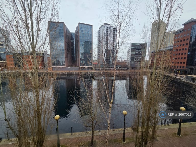 image for 1 bedroom in Labrador Quay, Salford, M50 (#2667023)