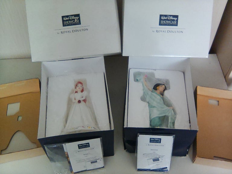image for Walt Disney showcase collection Royal Doulton, Ariel, and Jasmine Porcelain Figurines,