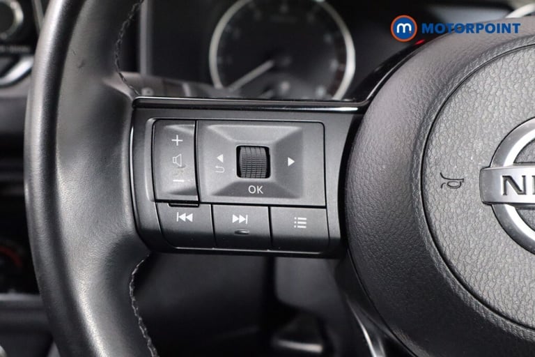 2022 Nissan Qashqai 1.3 DiG-T MH Acenta Premium 5dr SUV Petrol Manual