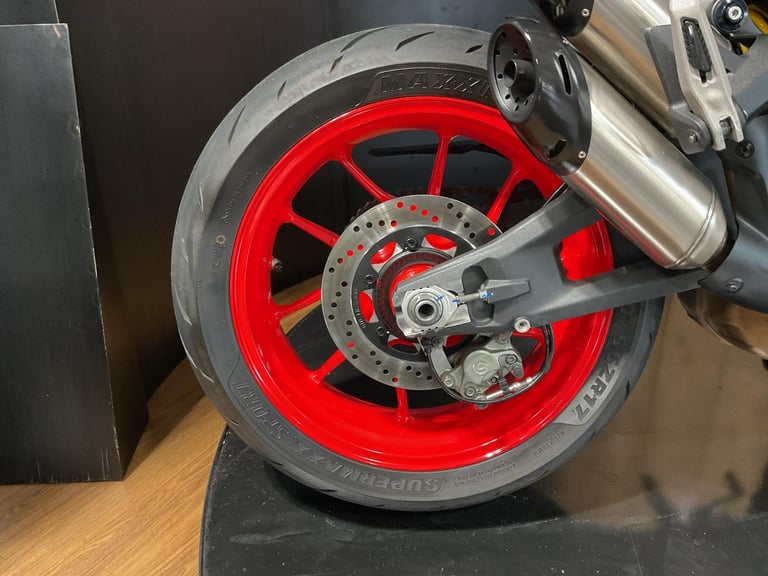 Ducati Monster + Plus 937 2022 Extras! One Owner! Low Miles! FREE UK DELIVERY! 