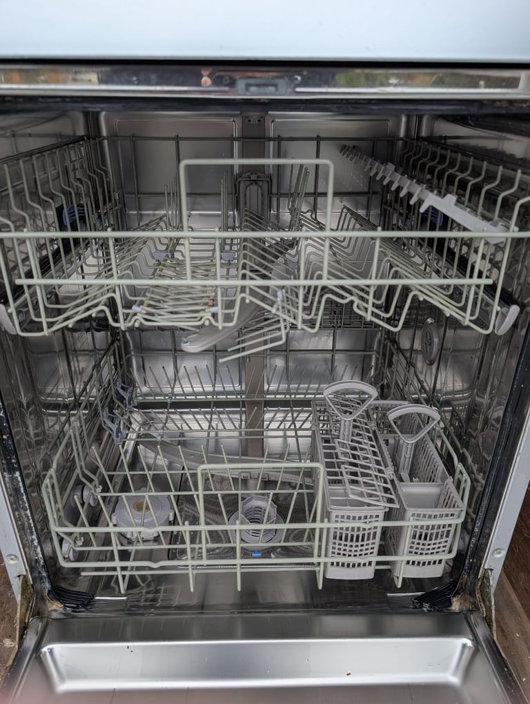 Bosch full size dishwasher 