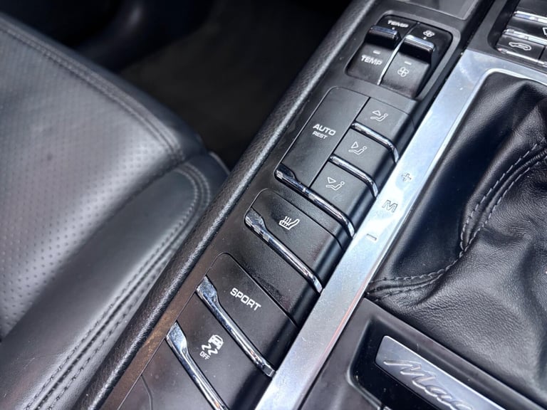 2016 Porsche Macan 3.0 V6 S PDK 4WD Euro 6 (s/s) 5dr ESTATE Petrol Automatic