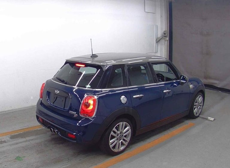 2017 MINI Hatch 2.0 Cooper SD Seven Hatchback 5dr Diesel Auto 6Spd Euro 6 (s/s) (170 ps) Hatchbac...
