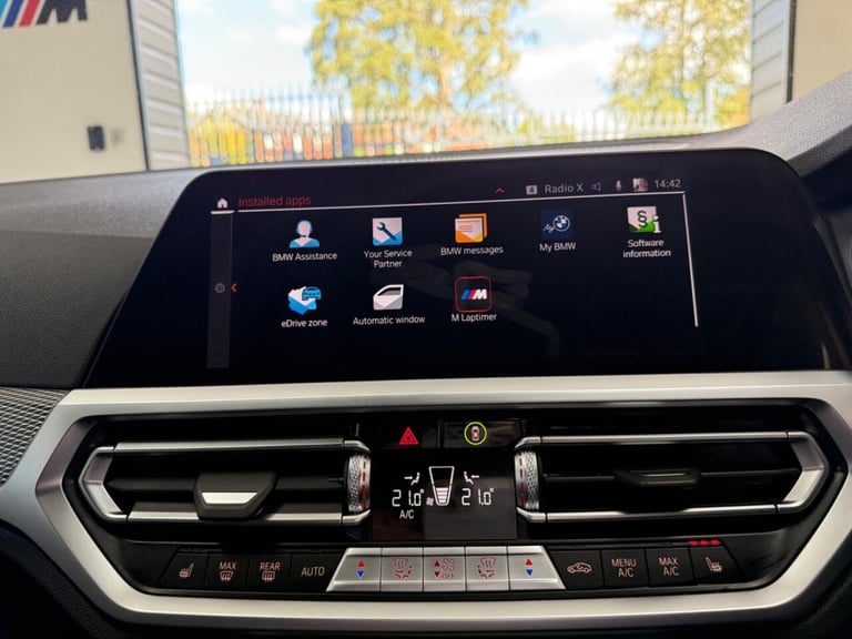 2022 BMW 3 Series 2.0 330e 12kWh M Sport Touring Auto Euro 6 (s/s) 5dr Estate PETROL/ELECTRIC Aut...