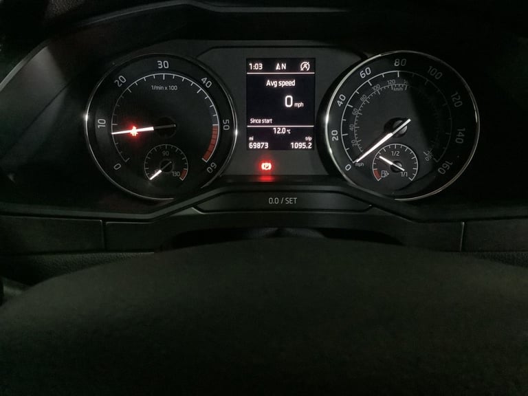 2018 Skoda Superb 2.0 TDI SE L Executive Estate 5dr Diesel Manual Euro 6 (s/s) (150 ps) Estate Di...