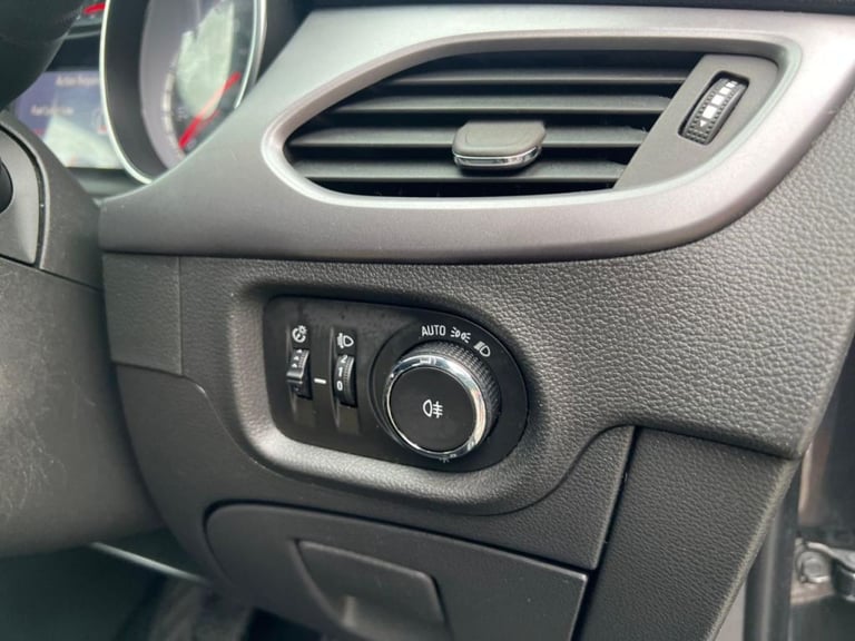 Vauxhall Astra 1.6 CDTi 16V Tech Line 5dr Diesel