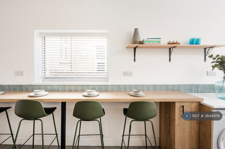1 bedroom in Gloucester Road, Horfield, Bristol, BS7 (#2644976)