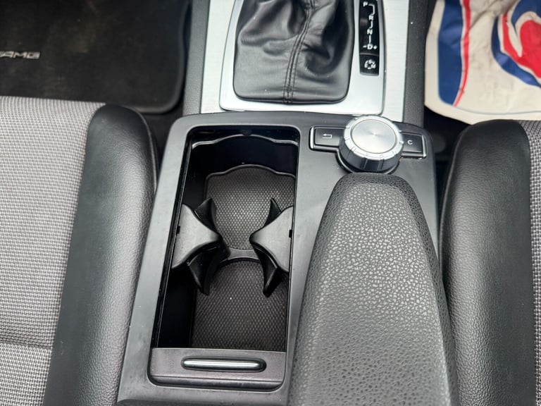 2012 MERCEDES-BENZ C220 AMG SPORT CDI BLUEEFFICIENCY AUTO