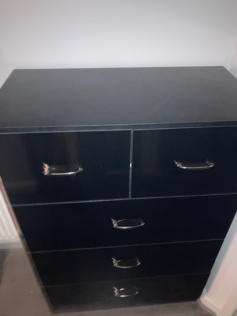 Chester drawers 