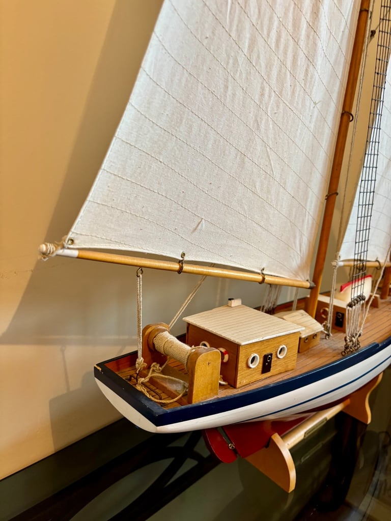 Vintage Schooners 1871 Gloria Sailing Yacht