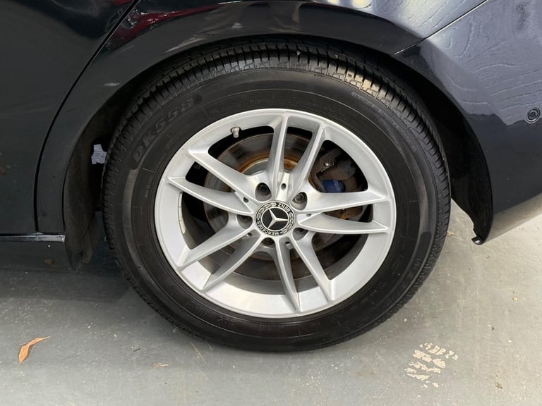 2019 Mercedes-Benz A-Class 1.3 A180 SE (Executive) Hatchback 5dr Petrol 7G-DCT Euro 6 (s/s) (136 ...