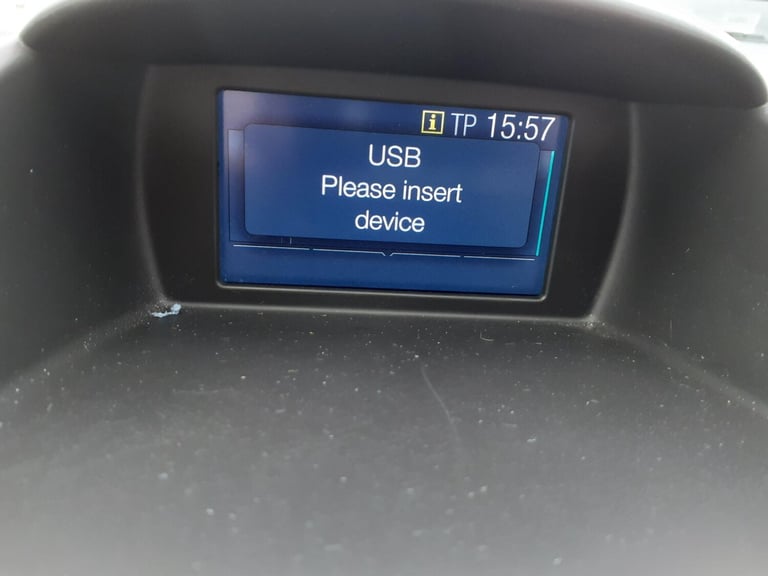 2015 Ford Fiesta 1.25 82 Zetec 3dr HATCHBACK PETROL Manual