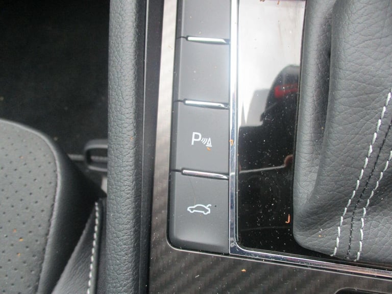 2024 Skoda Superb 2.0 TDI SportLine Plus Hatchback 5dr Diesel DSG Euro 6 (s/s) (150 ps) HATCHBACK...