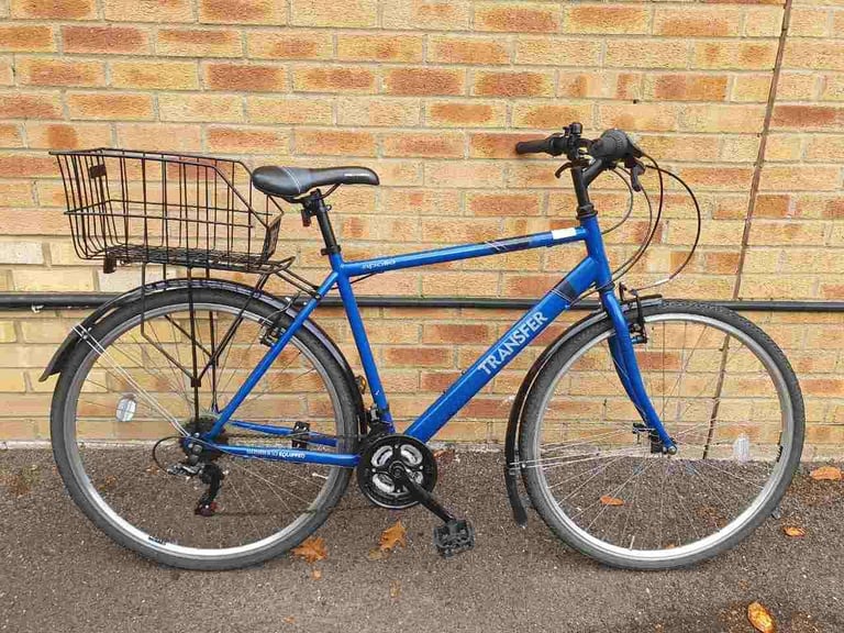 image for Lightweight Aluminium Apollo Transfer Hybrid bike in good condition with rear basket