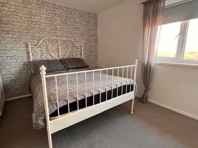 Beautifully Furnished 2 bedroom flat, close to transport links and Roker & Seaburn beaches