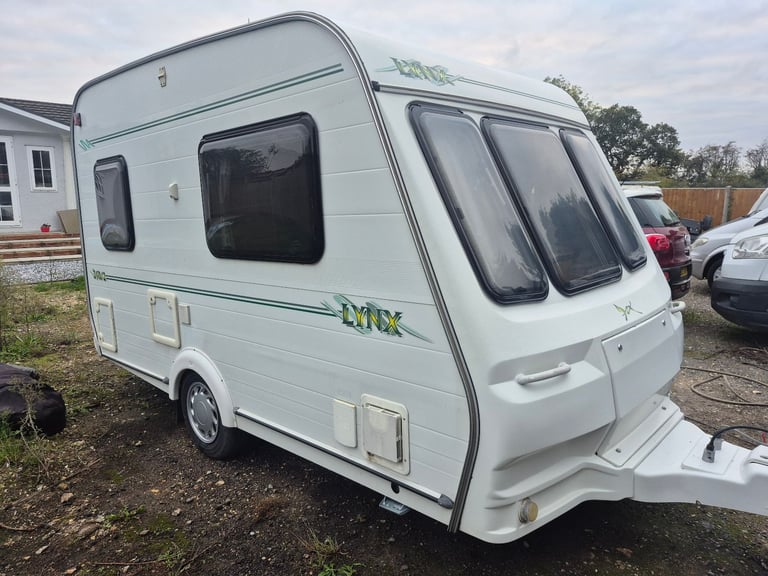 Compass lynx 340/2 touring caravan year 2000 2 berth lightweight
