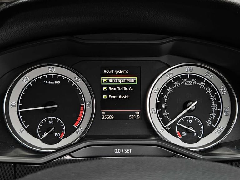 2020 Skoda Superb 2.0 TDI CR Sport Line Plus 5dr Manual Hatchback Diesel Manual