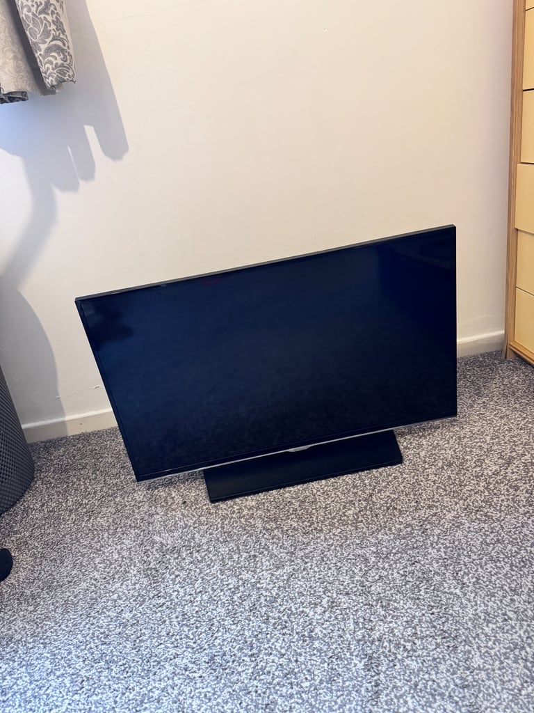 Samsung 32 LED TV