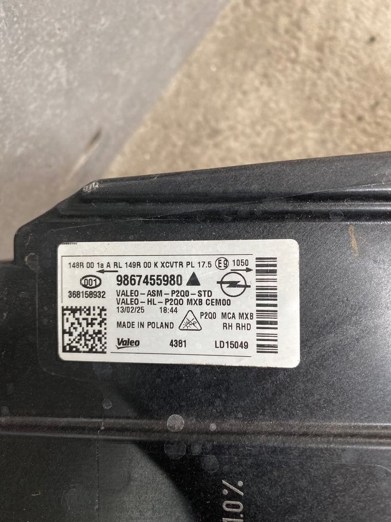 Vauxhall Astra / Mokka Lux drivers headlight 2024 - 2025 