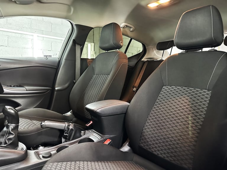 2016 Vauxhall Astra 1.0i Turbo ecoFLEX Tech Line Hatchback 5dr Petrol Manual