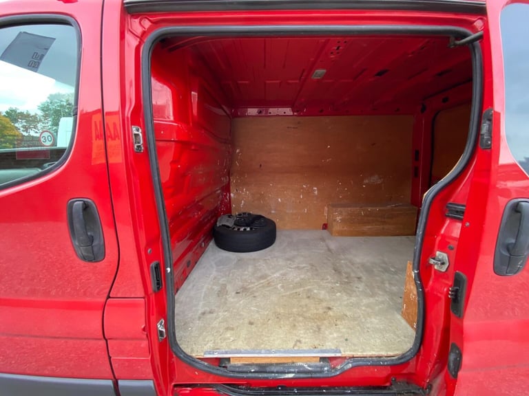 2007 Nissan Primastar 2.0 dCi 2700 SE L1 H1 4dr PANEL VAN Diesel Manual