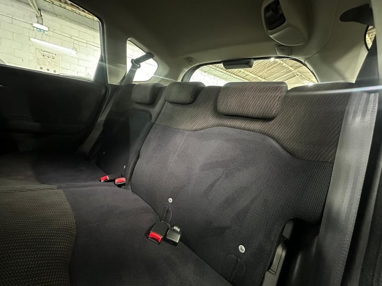2013 Honda Jazz 1.4 i-VTEC ES Hatchback 5dr Petrol CVT Euro 5 (99 ps) HATCHBACK Petrol Automatic