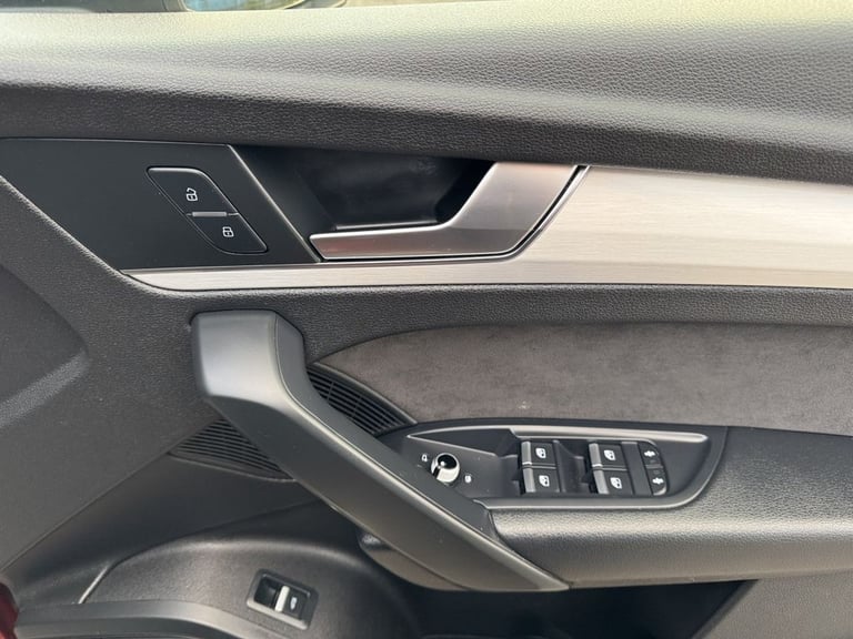 2018 Audi Q5 2.0T FSI Quattro S Line 5dr S Tronic ESTATE PETROL Automatic