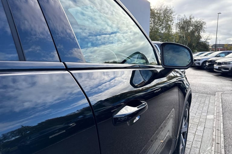 2022 Volvo XC40 2.0 B4 MHEV Ultimate SUV 5dr Petrol Hybrid DCT Auto Euro 6 (s/s) (197 ps) ESTATE ...