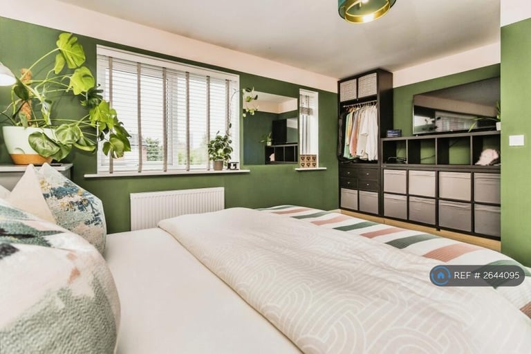 2 bedroom house in Keele Walk, Manchester, M40 (2 bed) (#2644095)