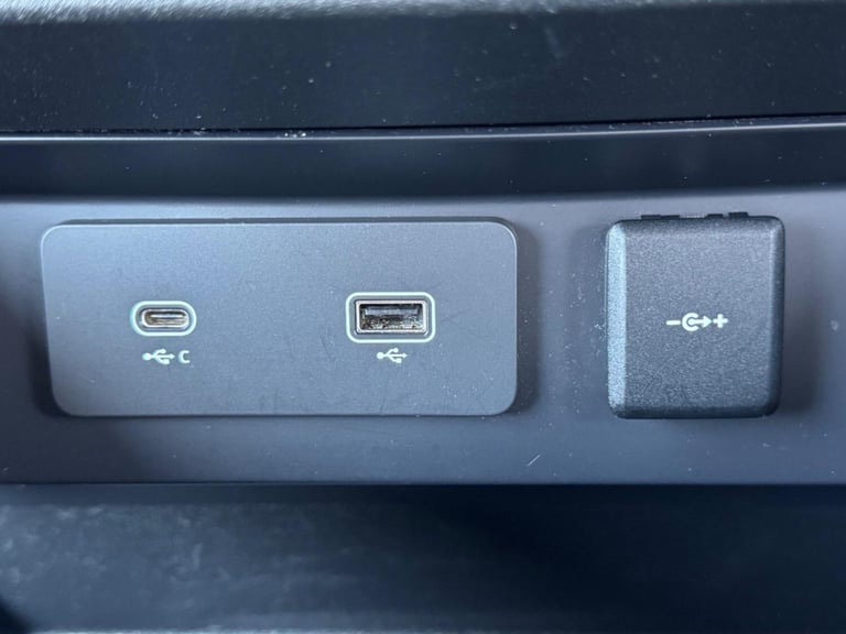 2022 Land Rover Defender 90 5.0 P525 V8 Carpathian Edition Auto 4WD Euro 6 (s/s) 3dr ESTATE Petro...