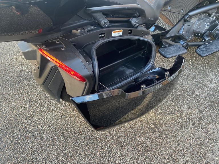 Can-Am SPYDER F3 Ltd 1330 ACE