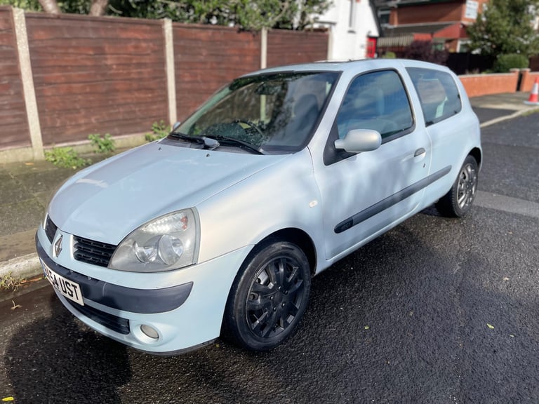 Renault, CLIO, Hatchback, 2004, Manual, 1461 (cc), 3 doors