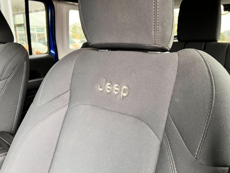 2020 Jeep Wrangler 2.2 MultiJetII Sahara SUV 4dr Diesel Auto 4WD Euro 6 (s/s) (200 ps) CONVERTIBL...