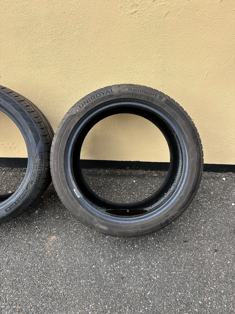 image for Uniroyal RainSport 5 245/40 R18 97Y XL audi tt