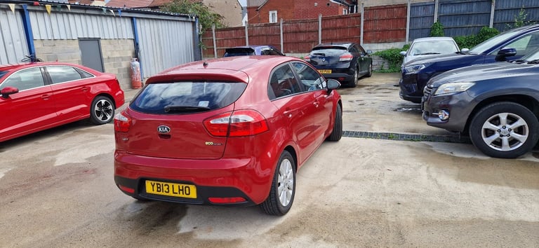 Kia, RIO, Hatchback, 2013, Manual, 1396 (cc), 5 doors