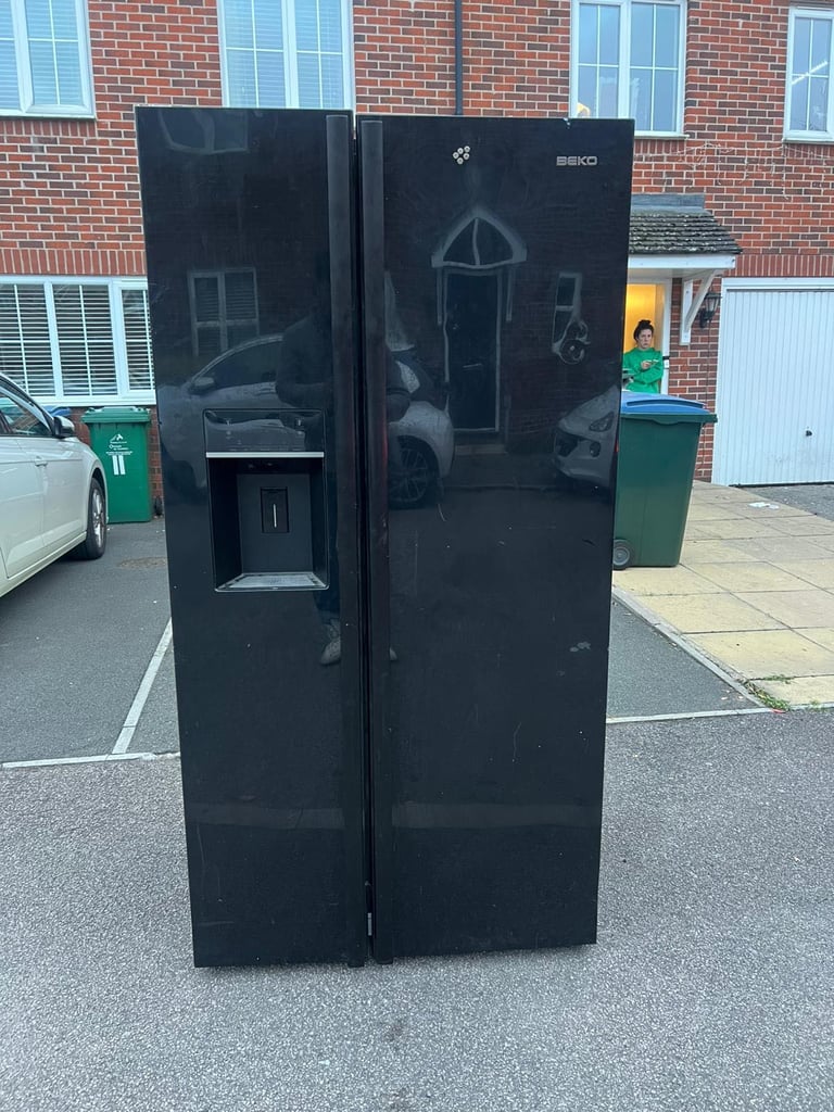 image for American size fridge freezer for £250(we can deliver)