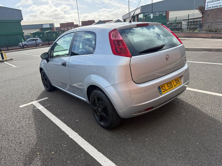 2008 Fiat Grande Punto 1.4 Active Euro 4 3dr HATCHBACK Petrol Manual