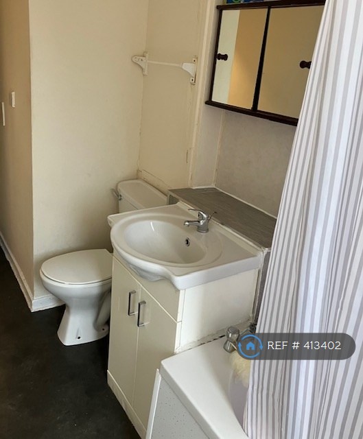 2 bedroom flat in Formartine Road, Aberdeen, AB24 (2 bed) (#413402)