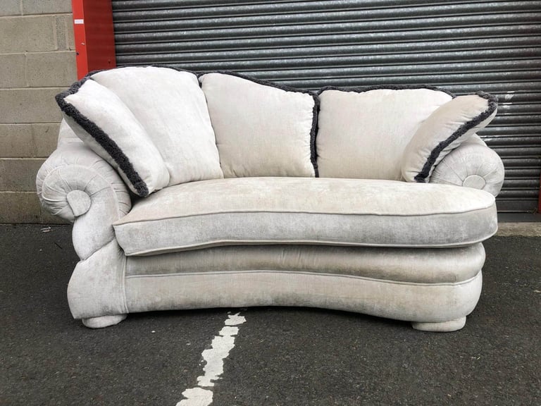 image for Grey Velvet 3 Seater Sofa 