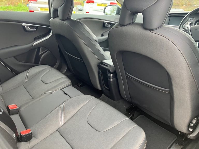 2017 Volvo V40 T3 [152] Cross Country Nav Plus 5dr HATCHBACK PETROL Manual