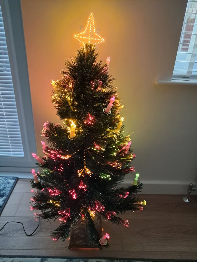 FIBRE OPTIC CANDLE CHRISTMAS TREE 