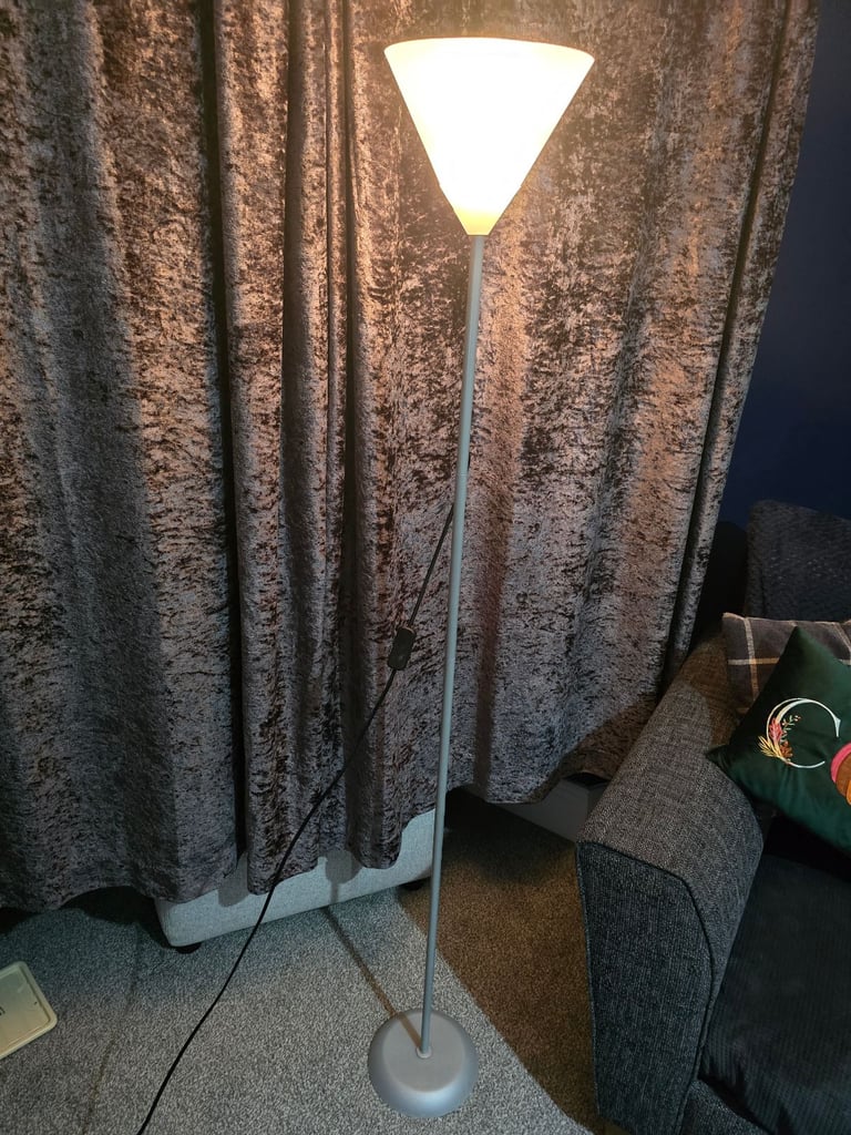 image for Tall standing Lamp